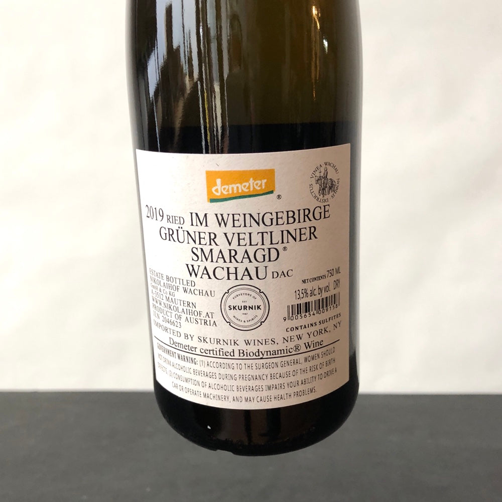 2019 Familie Saahs Nikolaihof im Weingebirge Smaragd Gruner Veltliner, Wachau, Austria