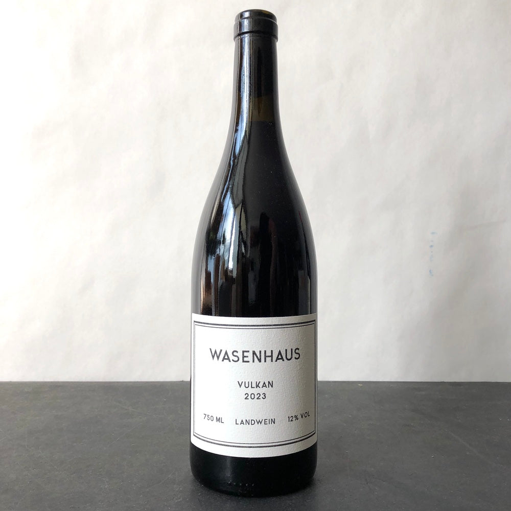 2023 Weingut Wasenhaus Vulkan Spätburgunder Baden, Germany – Leon