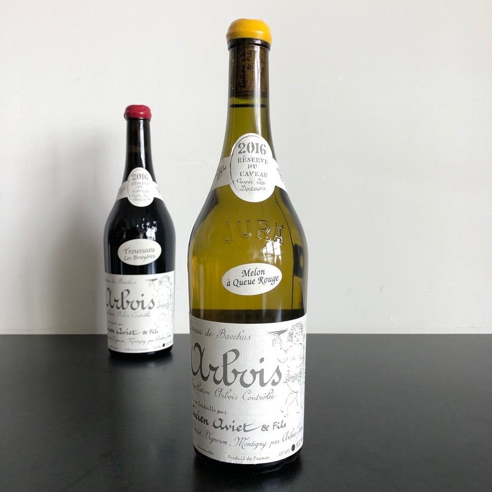 2016 Lucien Aviet & Fils Arbois Caveau de Bacchus 'Reserve du Caveau' Melon a Queue Rouge Jura, France