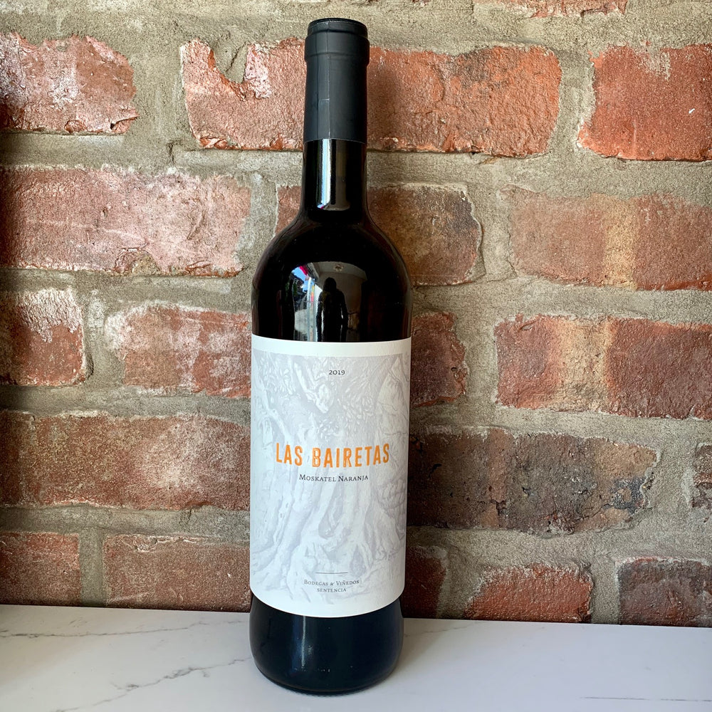 2019 Bodegas Sentencia, Las Bairetas Moskatel Naranja, Valencia, Spain