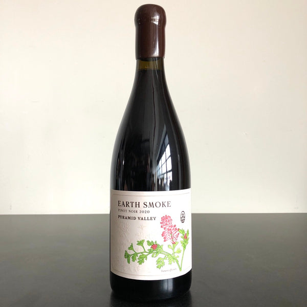 2020 Pyramid Valley Vineyards 'Earth Smoke' Pinot Noir, Canterbury