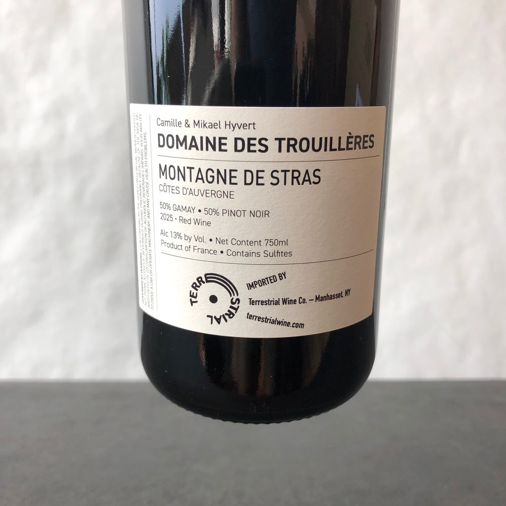 2025 Domaine Des Trouilleres Montagne De Strass Cote d'Auvergne Rouge, Auvergne, France