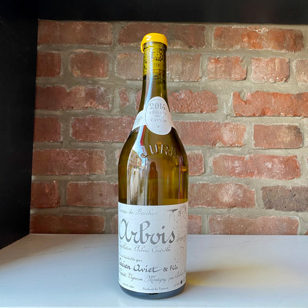 2014 Lucien Aviet & Fils Arbois Caveau de Bacchus 'Reserve du Caveau' Savagnin Jura, France