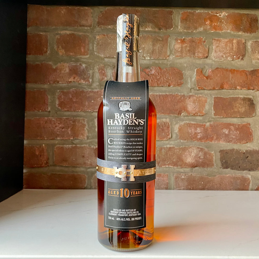 Basil Hayden's 10 Year Old Kentucky Straight Bourbon Whiskey
